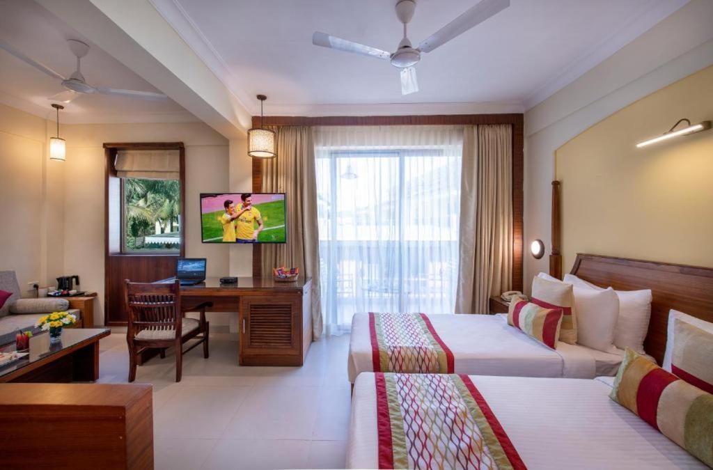 Sea Breeze Max Resort & Spa Madgaon Exterior photo